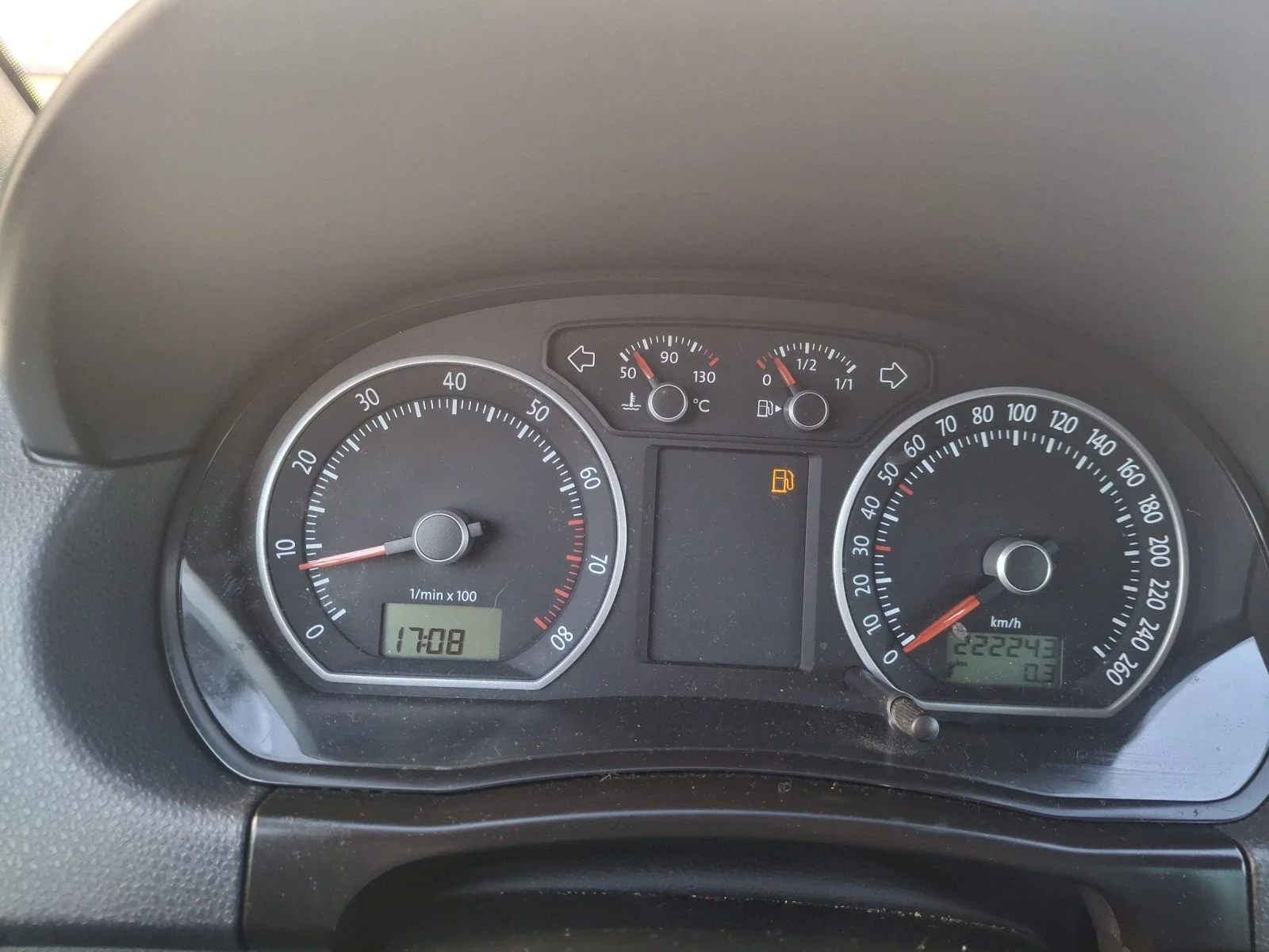 VW Polo 1.8t top swiss | Mobile.bg   16