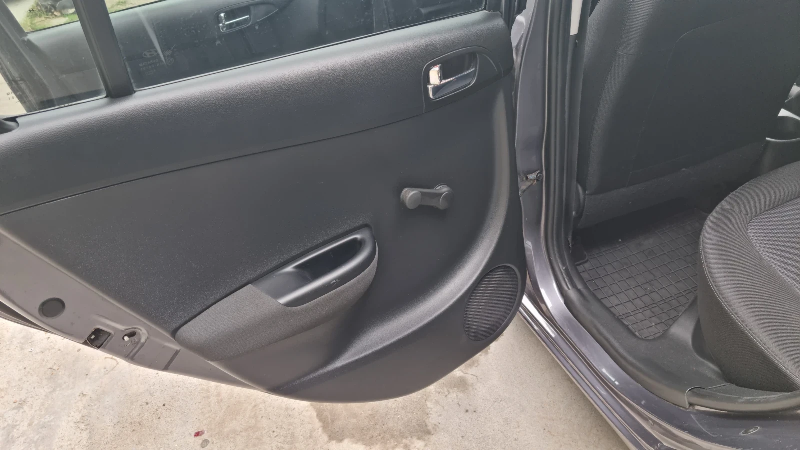 Hyundai I20  | Mobile.bg   12