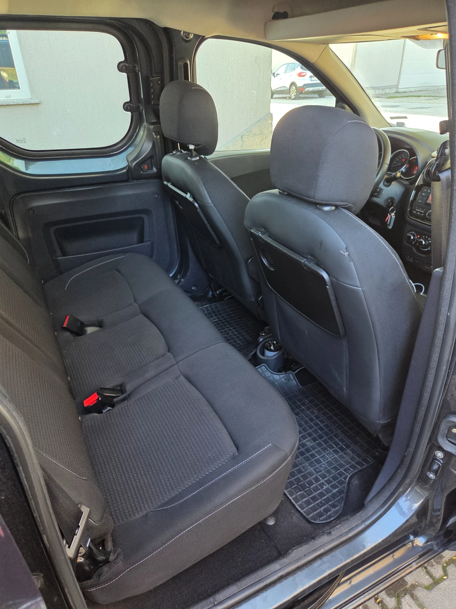 Dacia Dokker | Mobile.bg � ����������� 12