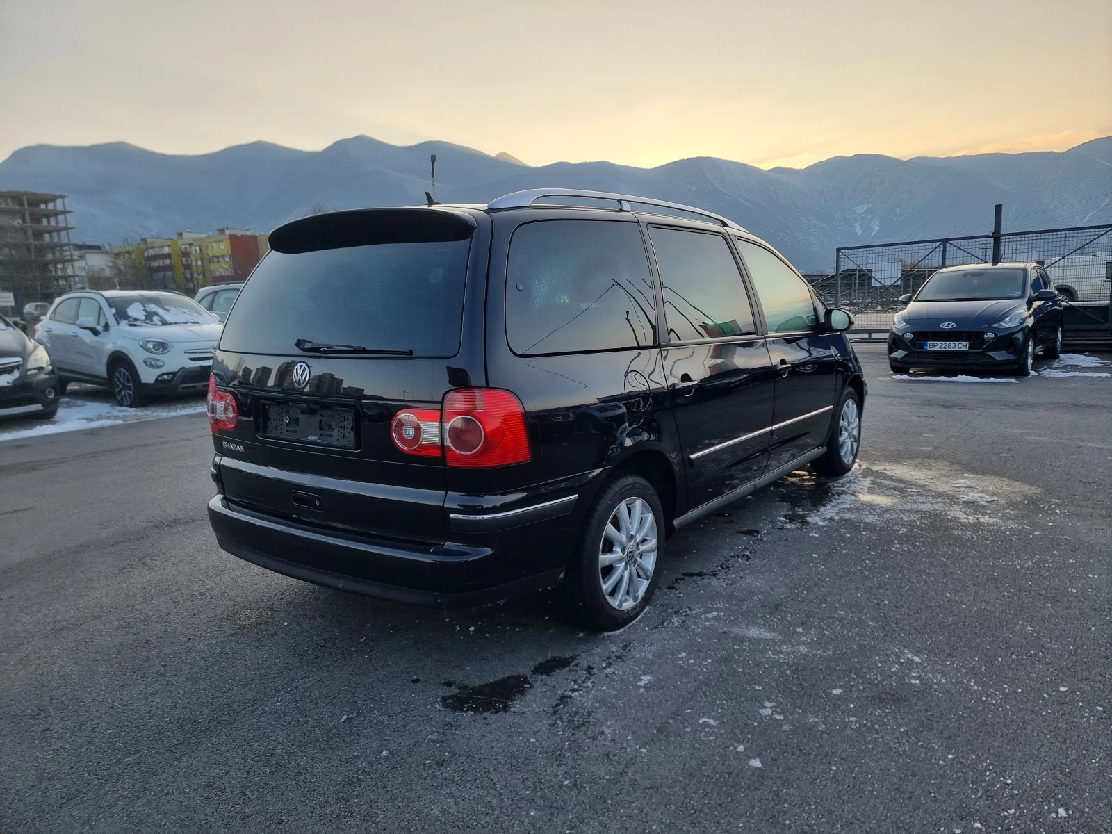 VW Sharan 2.0TDI - изображение 7
