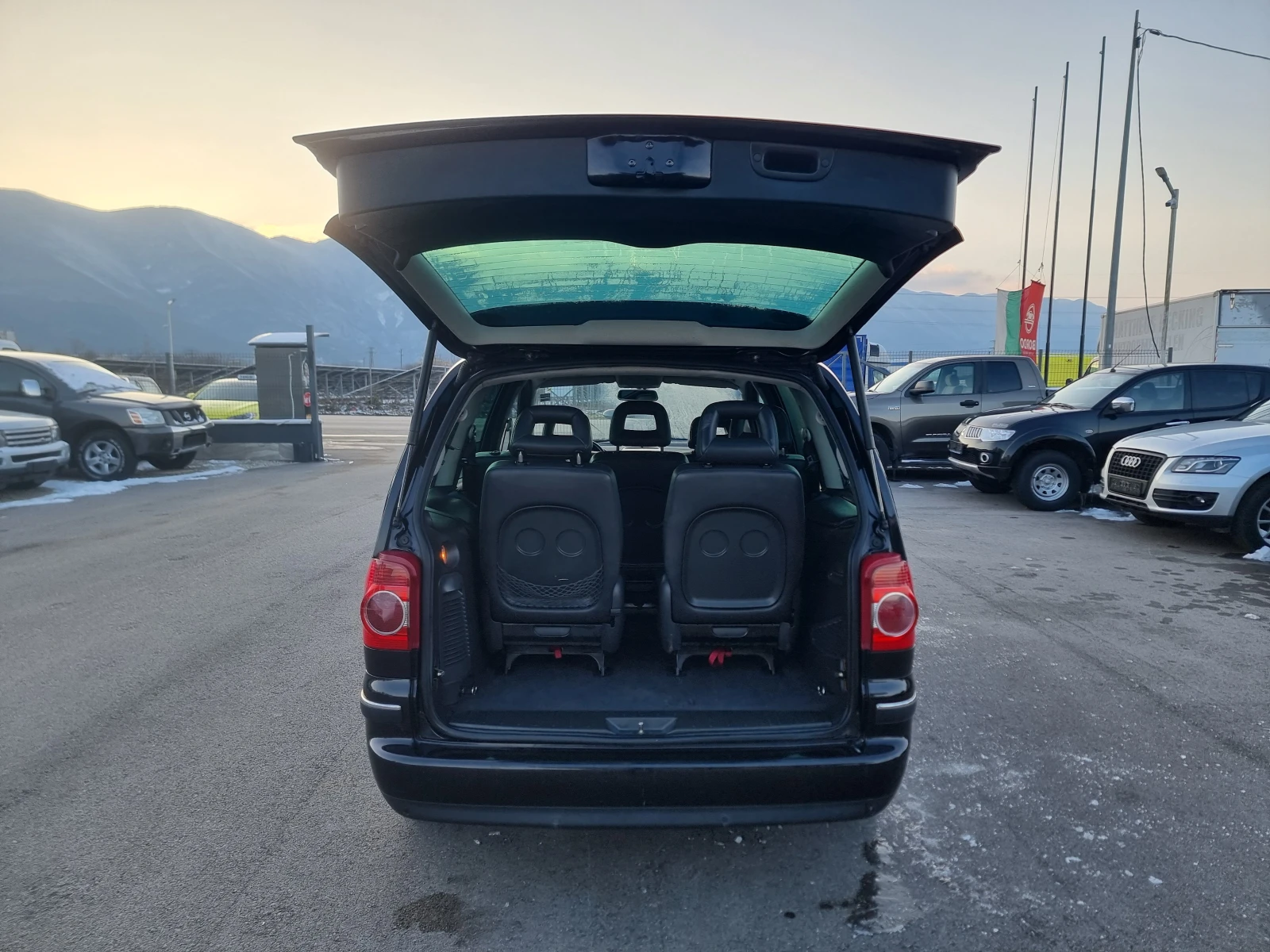 VW Sharan 2.0TDI | Mobile.bg � ����������� 13