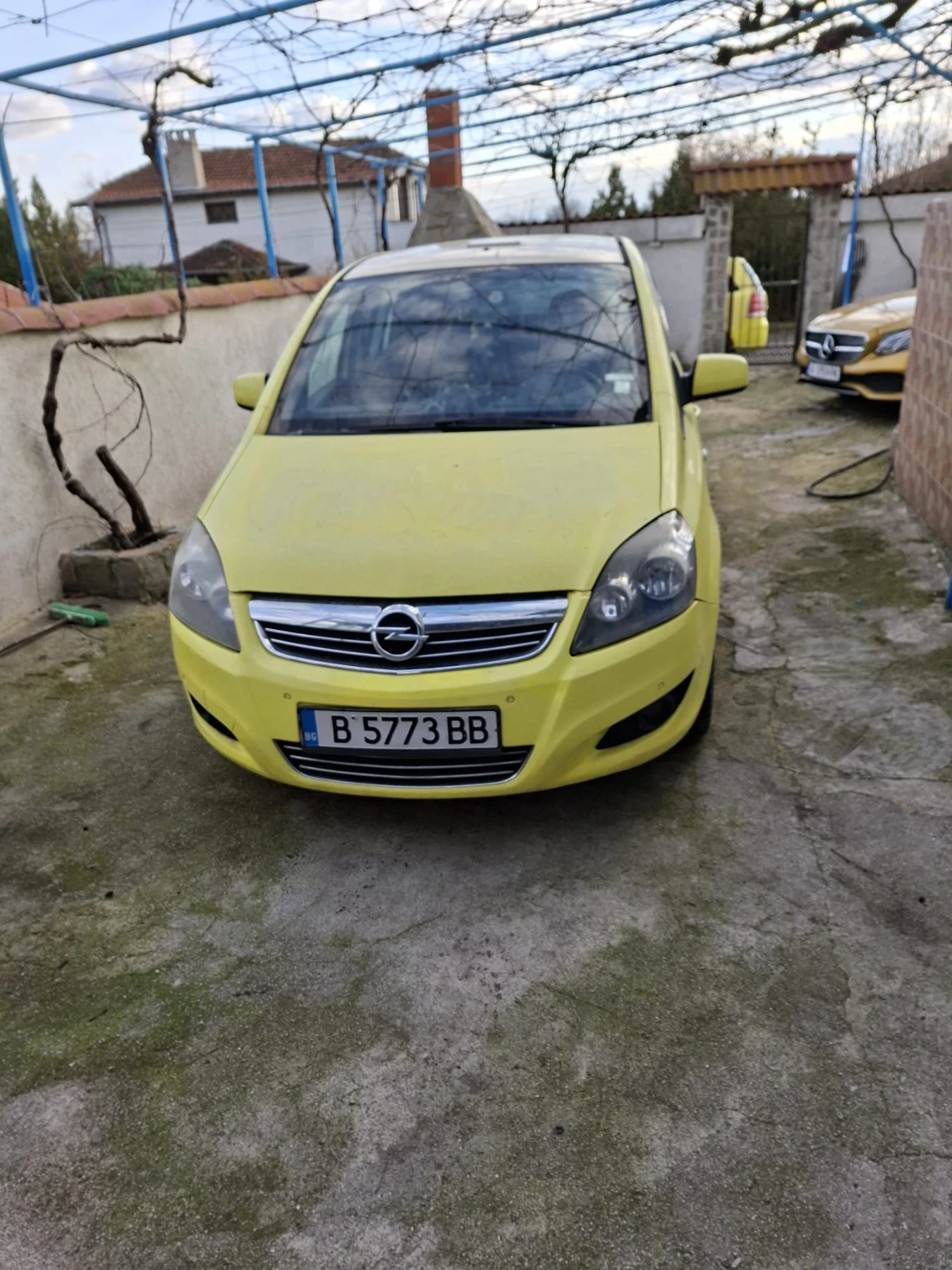 Opel Zafira  - изображение 4