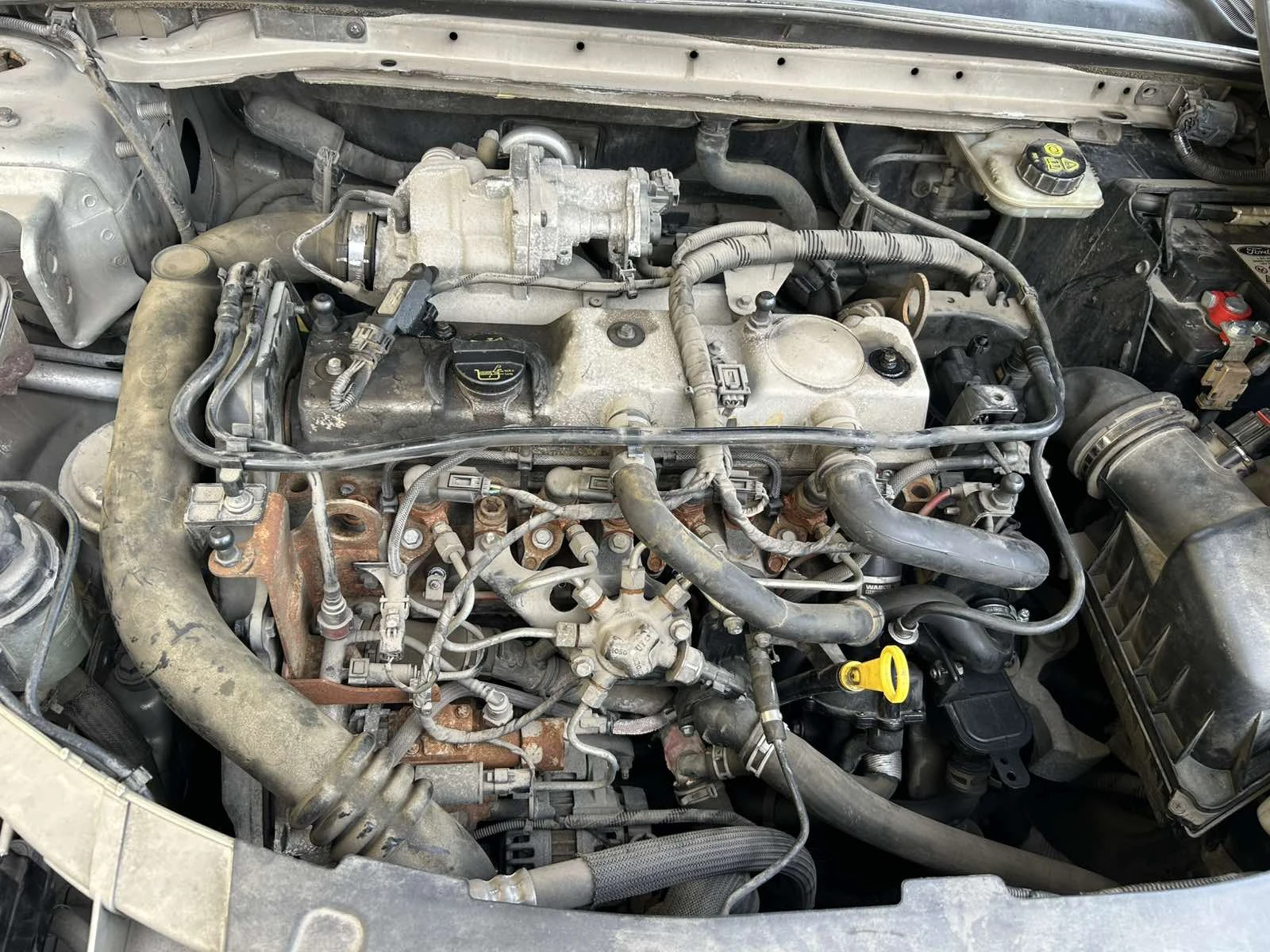 Ford Mondeo 1.8 TDCI (Напълно обслужена), снимка 16 - Автомобили и джипове - 53441355