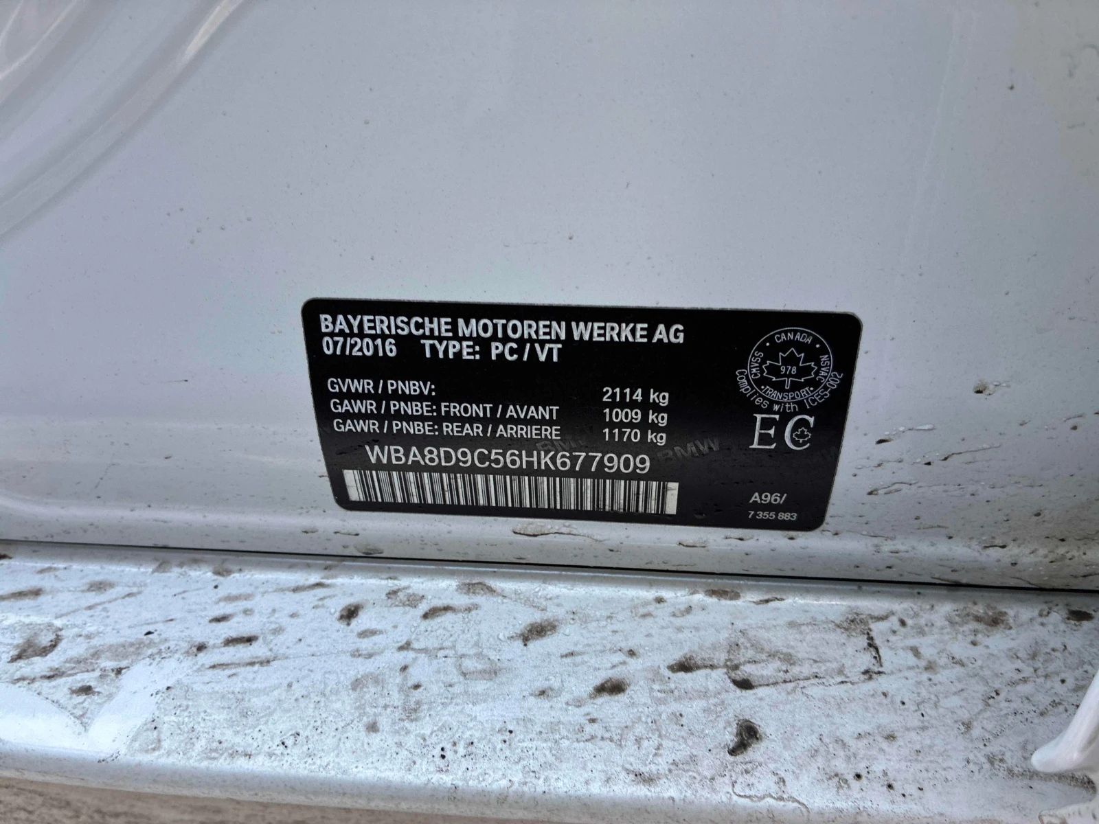 BMW 330  330i xDrive / CARFAX/ LED / CAMERA , снимка 11 - Автомобили и джипове - 53719390