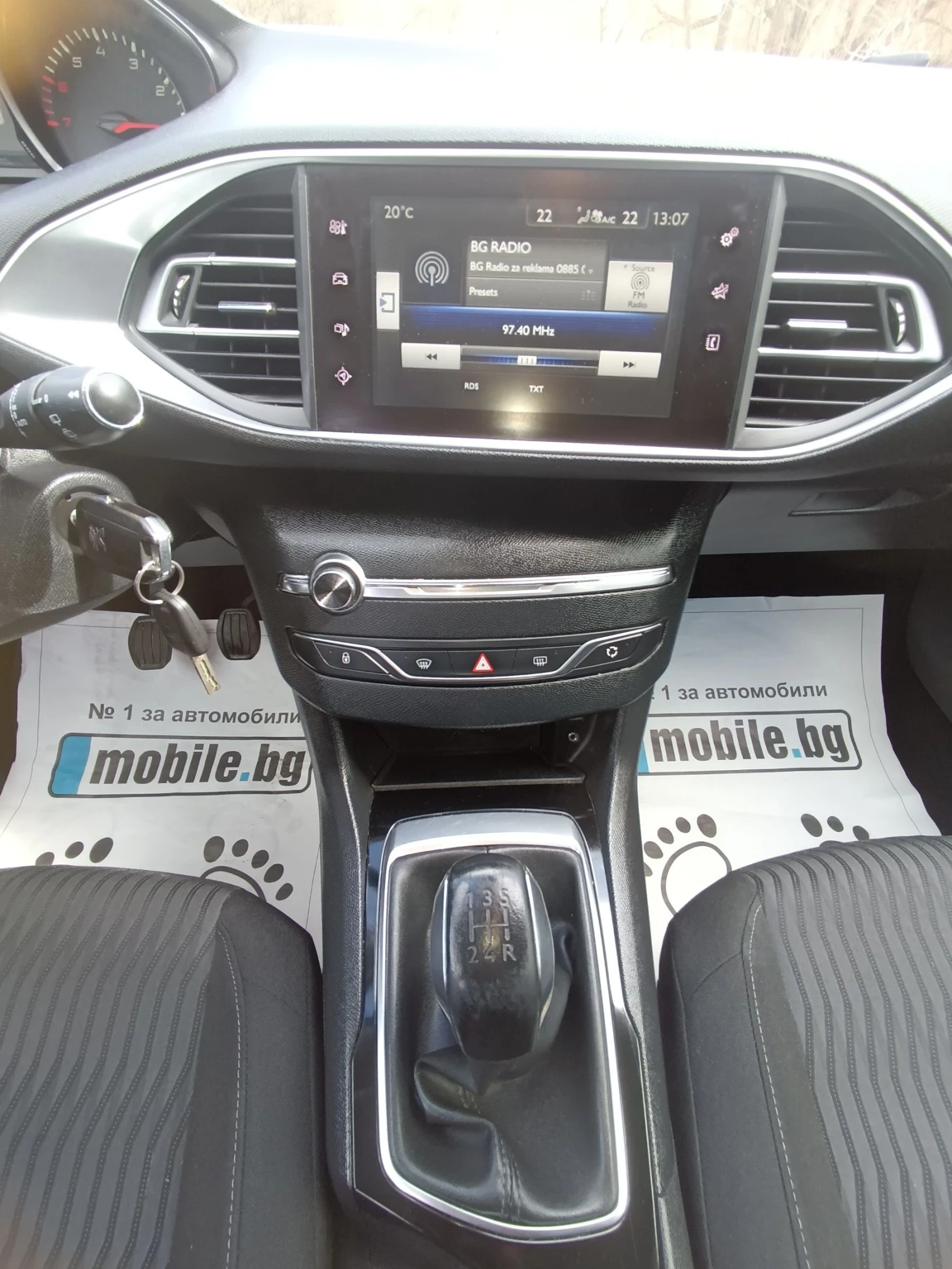 Peugeot 308 1.2i | Mobile.bg � ����������� 8