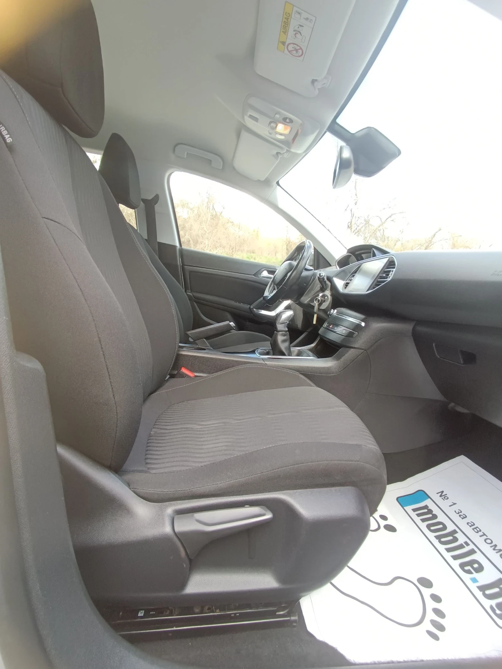 Peugeot 308 1.2i | Mobile.bg � ����������� 11