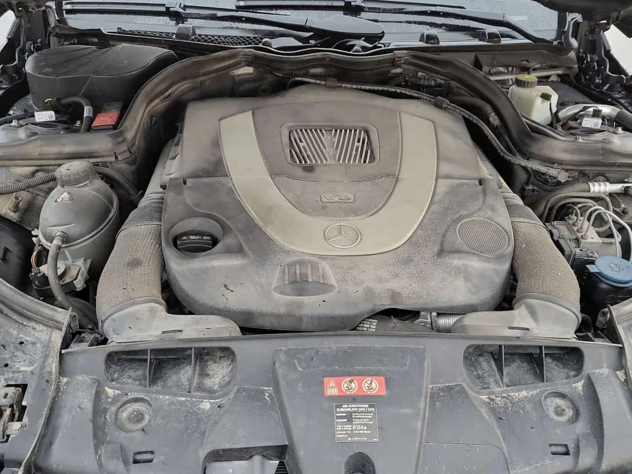 Mercedes-Benz E 55 * 550 * CARFAX * БЕЗ ПЪРВОНАЧАЛНА ВНОСКА, снимка 16 - Автомобили и джипове - 54133517