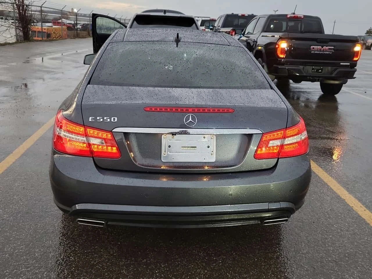 Mercedes-Benz E 55 * 550 * CARFAX * БЕЗ ПЪРВОНАЧАЛНА ВНОСКА, снимка 17 - Автомобили и джипове - 54133517