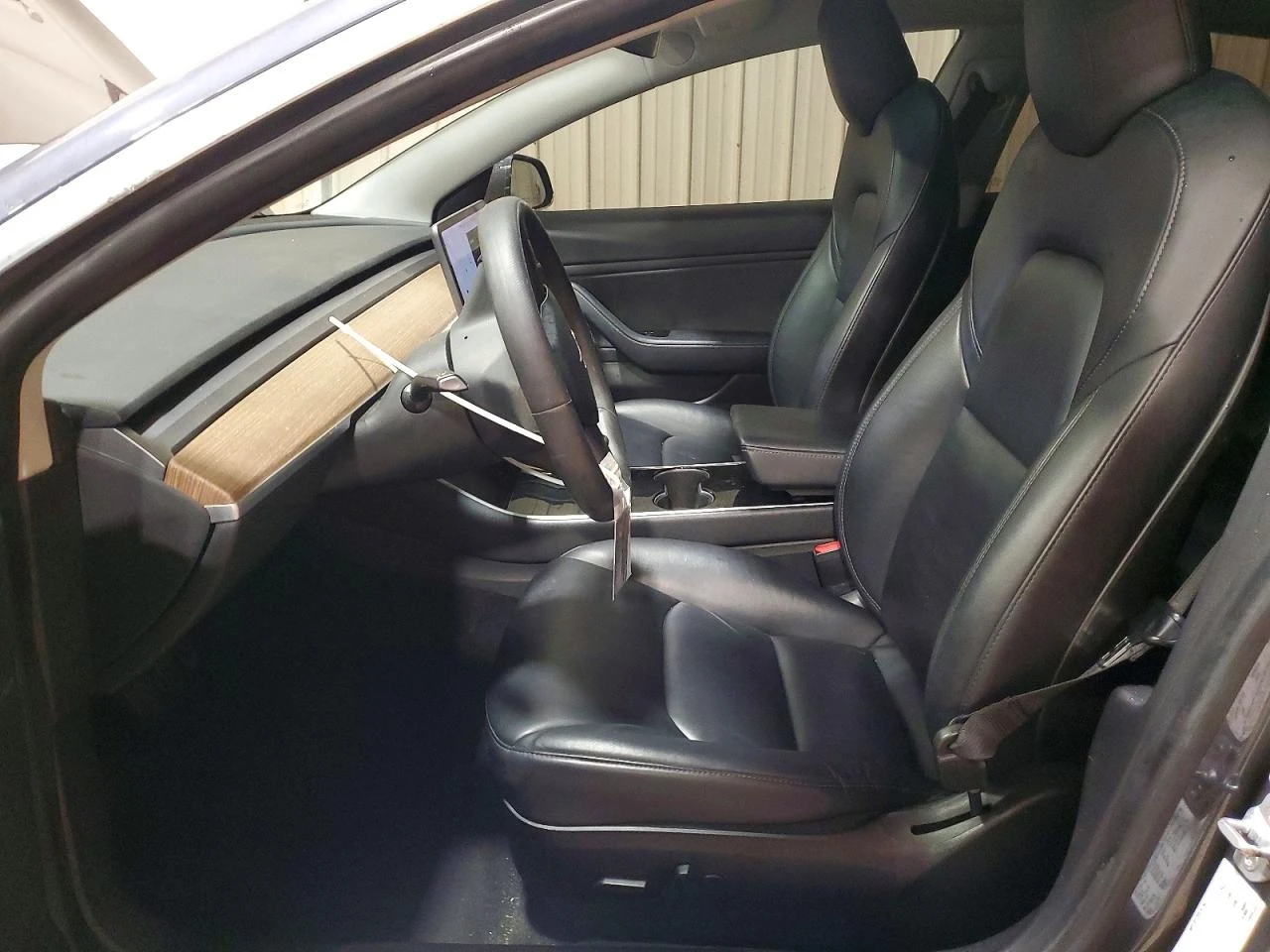 Tesla Model 3, снимка 7 - Автомобили и джипове - 54273307