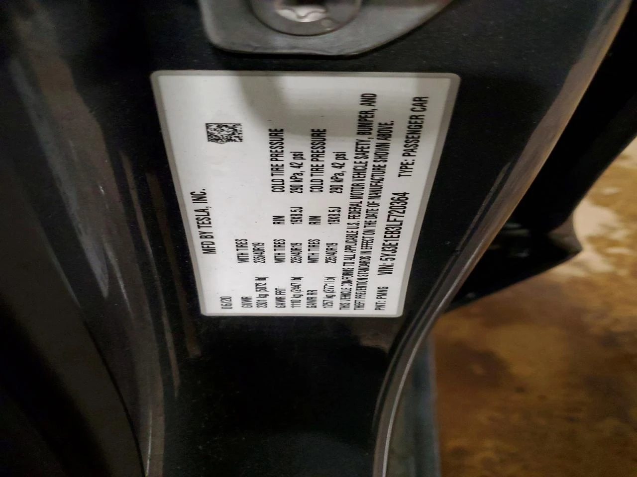 Tesla Model 3, снимка 12 - Автомобили и джипове - 54273307