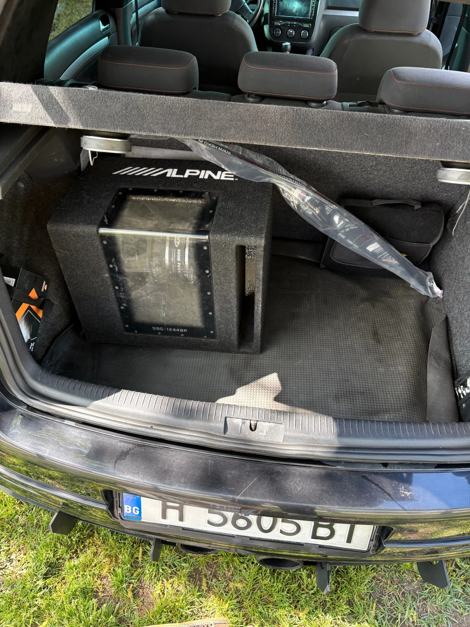 VW Golf, снимка 7 - Автомобили и джипове - 54395753