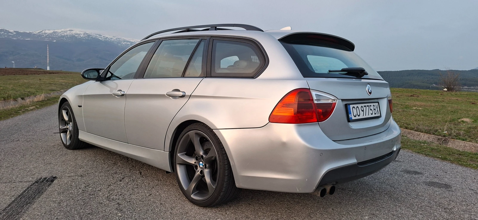BMW 325 D M57, снимка 4 - Автомобили и джипове - 54782396