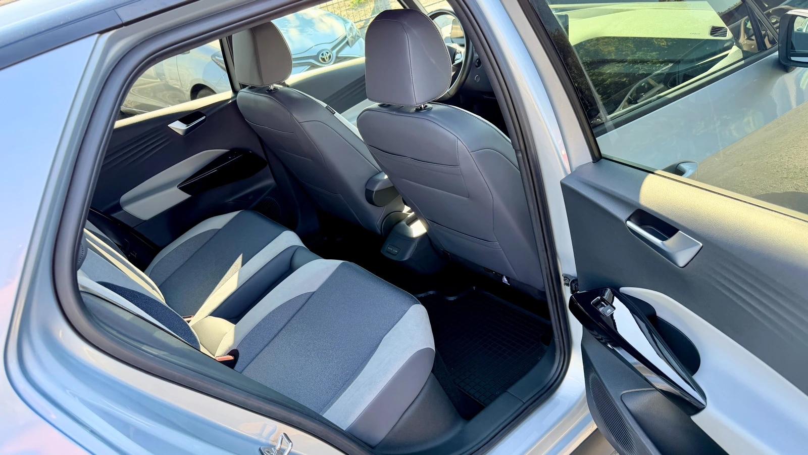 VW ID.3 Pro S 82Kwh Термопомпа, Head-Up, IQ Light, снимка 12 - Автомобили и джипове - 55220194