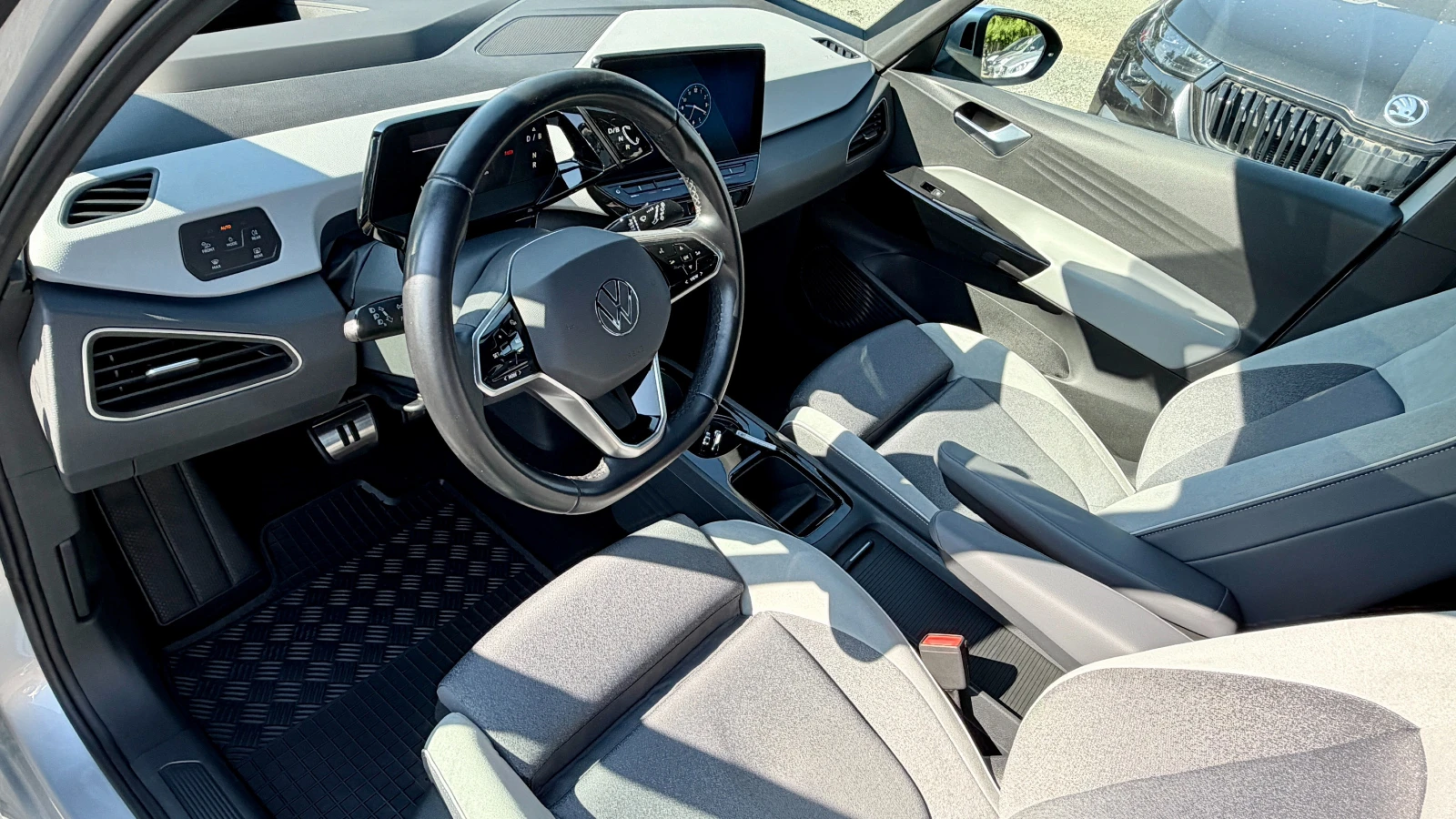 VW ID.3 Pro S 82Kwh Термопомпа, Head-Up, IQ Light, снимка 9 - Автомобили и джипове - 55220194