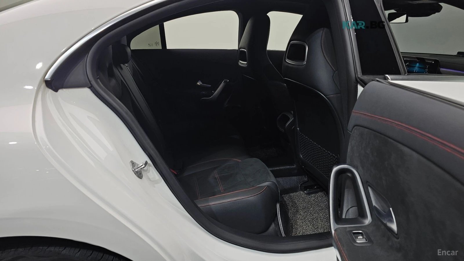 Mercedes-Benz CLA 250 4MATIC/DRIVE-ASSISTS/REAR-CAMERA/SUNROOF, снимка 16 - Автомобили и джипове - 55292845