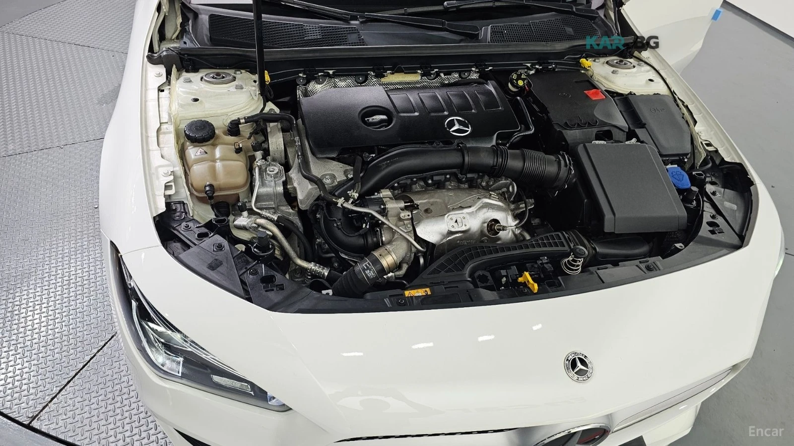 Mercedes-Benz CLA 250 4MATIC/DRIVE-ASSISTS/REAR-CAMERA/SUNROOF, снимка 17 - Автомобили и джипове - 55292845
