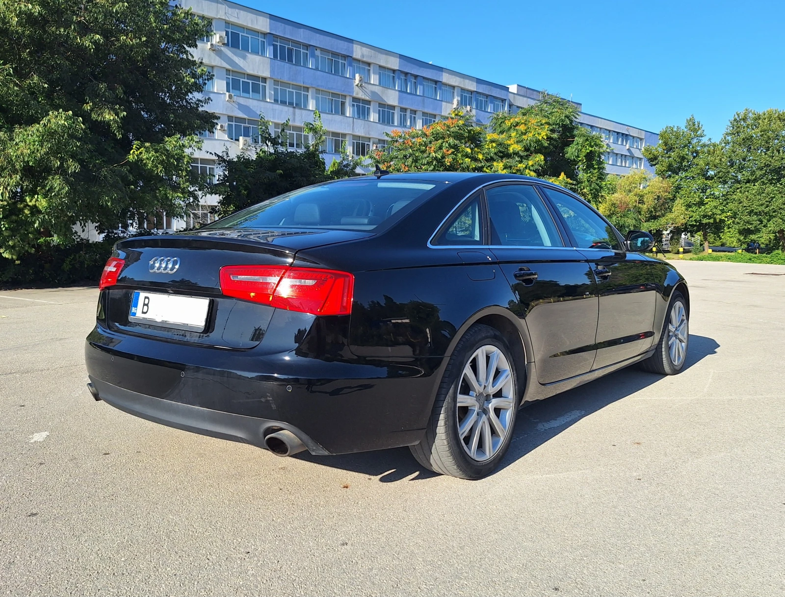 Audi A6 3.0 TFSI, снимка 3 - Автомобили и джипове - 55480550