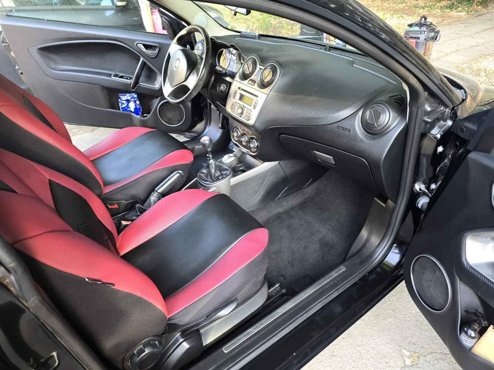 Alfa Romeo MiTo, снимка 11 - Автомобили и джипове - 55630377