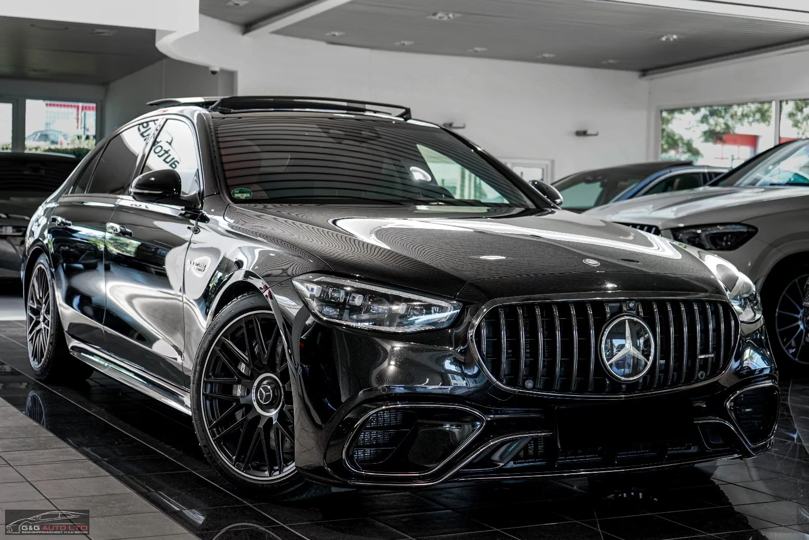 Mercedes-Benz S 63 AMG e LONG/PHEV/802HP/4x4/TV/DESIGNO/PANO/MASSAGE/343h, снимка 2 - Автомобили и джипове - 56233749