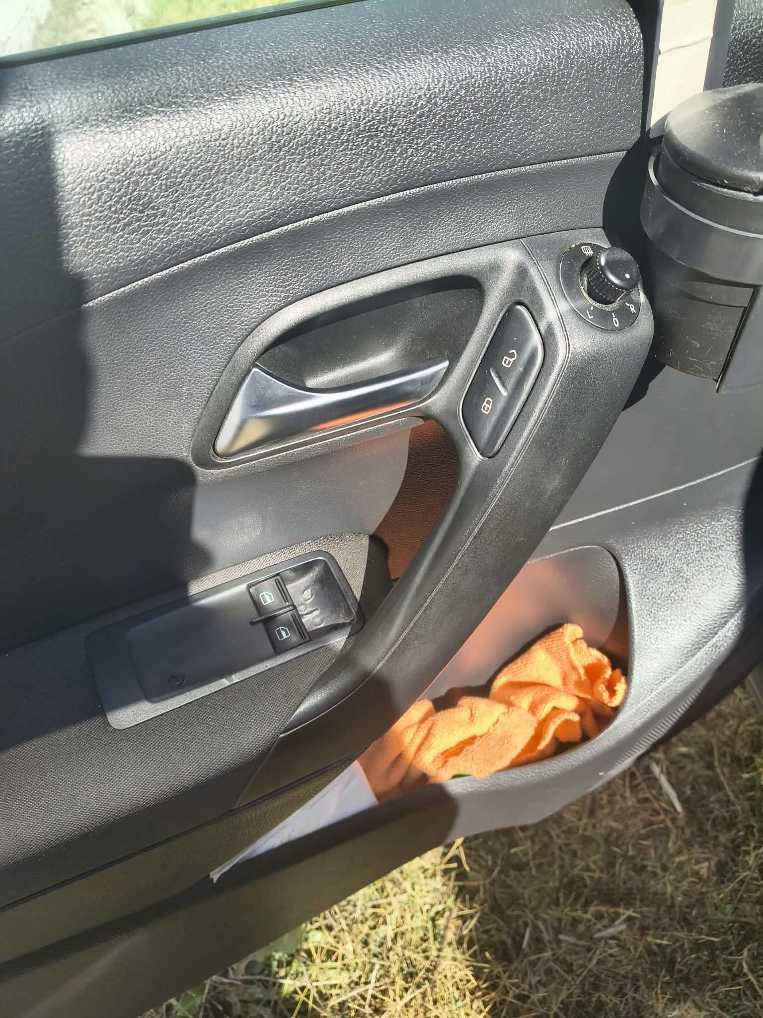 VW Polo, снимка 11 - Автомобили и джипове - 56349836