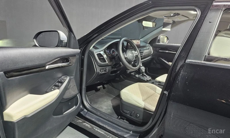 Kia Seltos, снимка 10 - Автомобили и джипове - 53187528