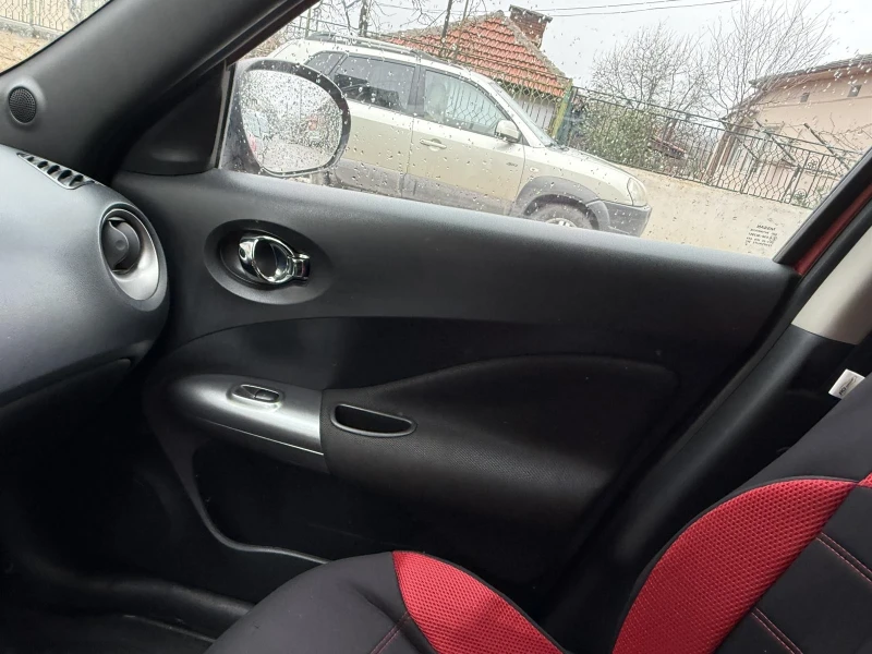 Nissan Juke, снимка 12 - Автомобили и джипове - 53302633