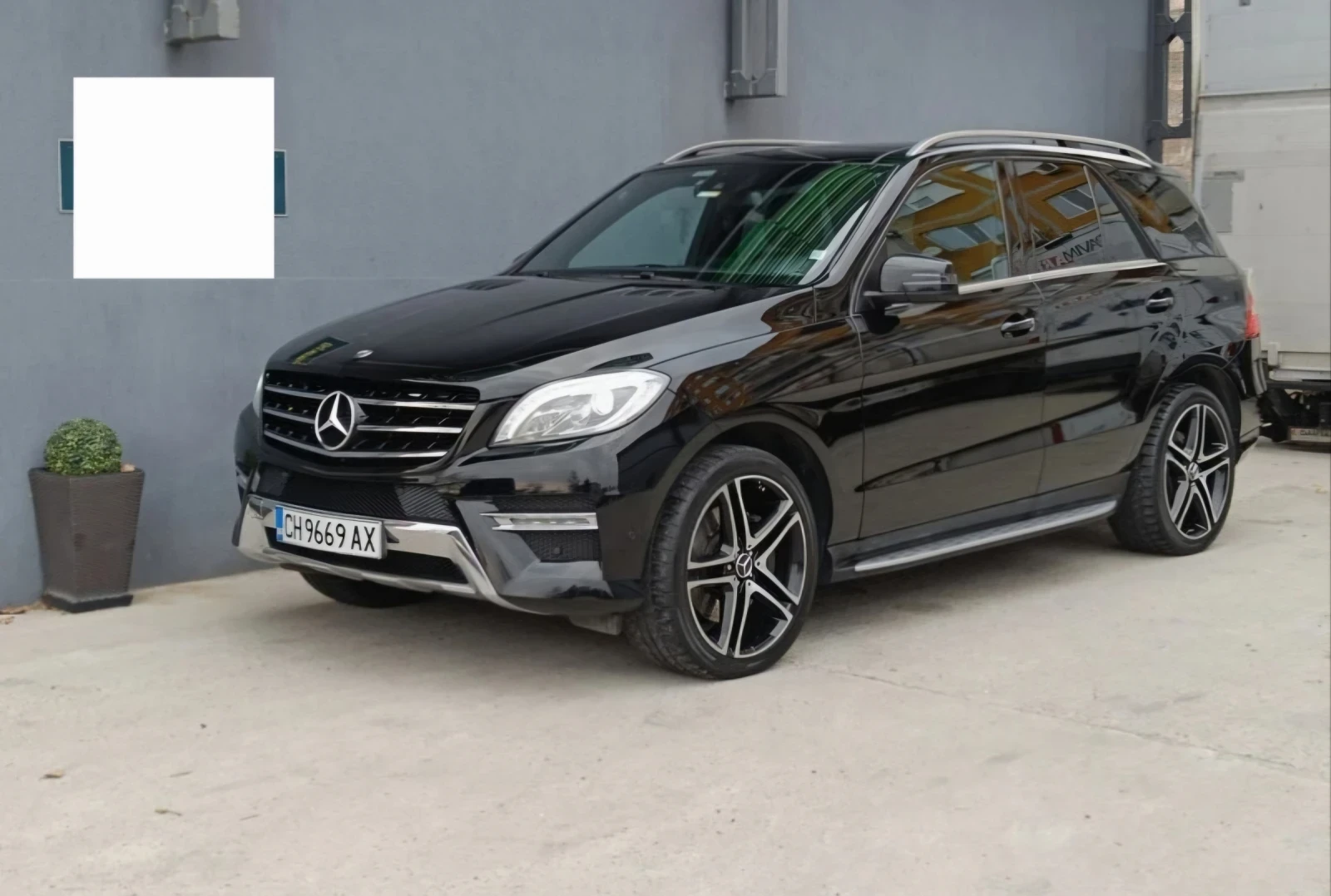 Mercedes-Benz ML 350 КАТО НОВ  3.5 БАРТЕР - изображение 10