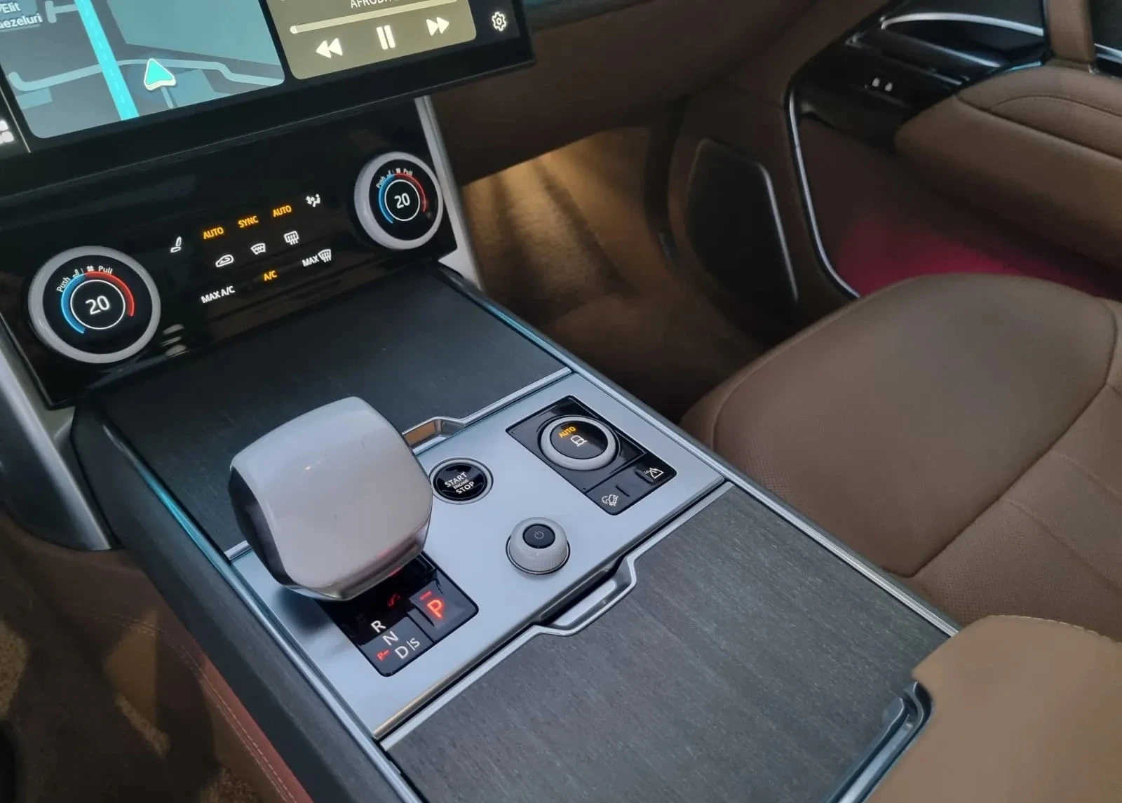 Land Rover Range rover LWB SV 4.4 V8 P530 AWD | Mobile.bg   14