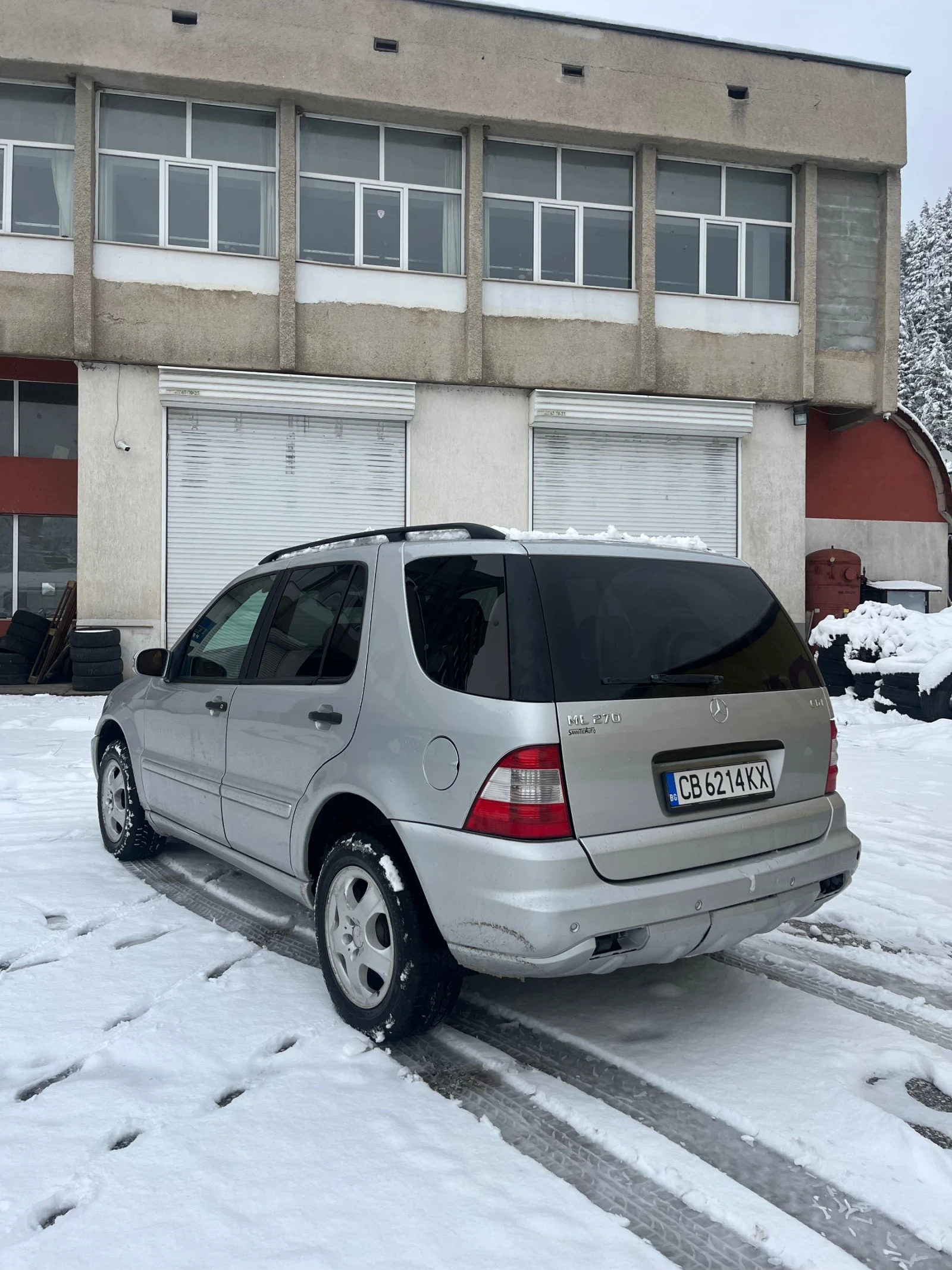 Mercedes-Benz ML 270  - изображение 6