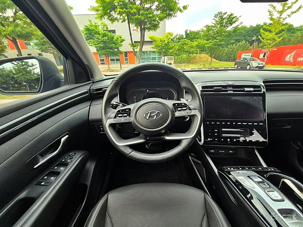 Hyundai Tucson 1.6* TURBO* AWD* ПОДГРЕВ* ОБДУХВАНЕ* LANE* ASSIST*, снимка 6 - Автомобили и джипове - 55036701