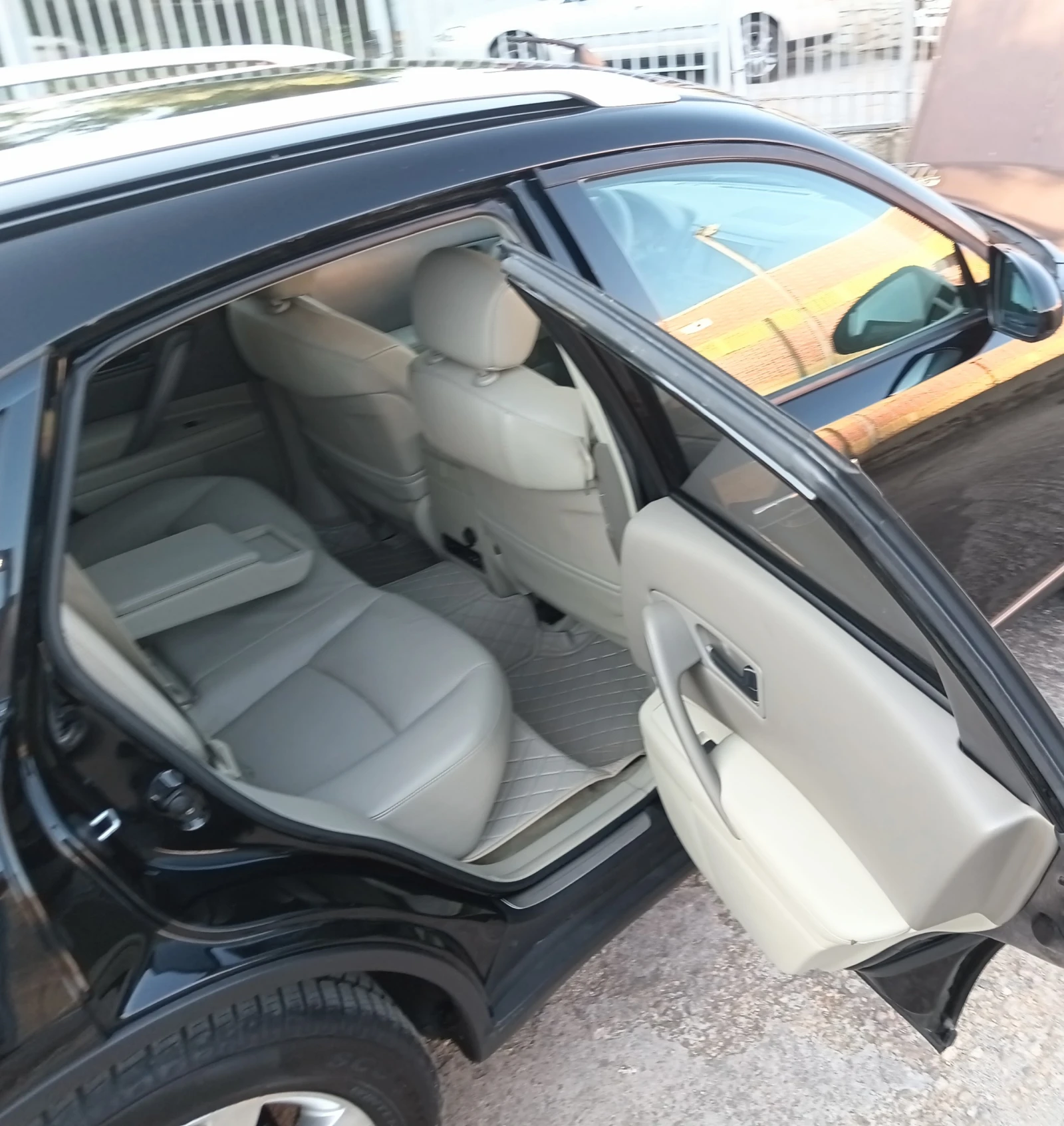 Infiniti Fx 35 Tech.Package-AWD, снимка 9 - Автомобили и джипове - 55093007