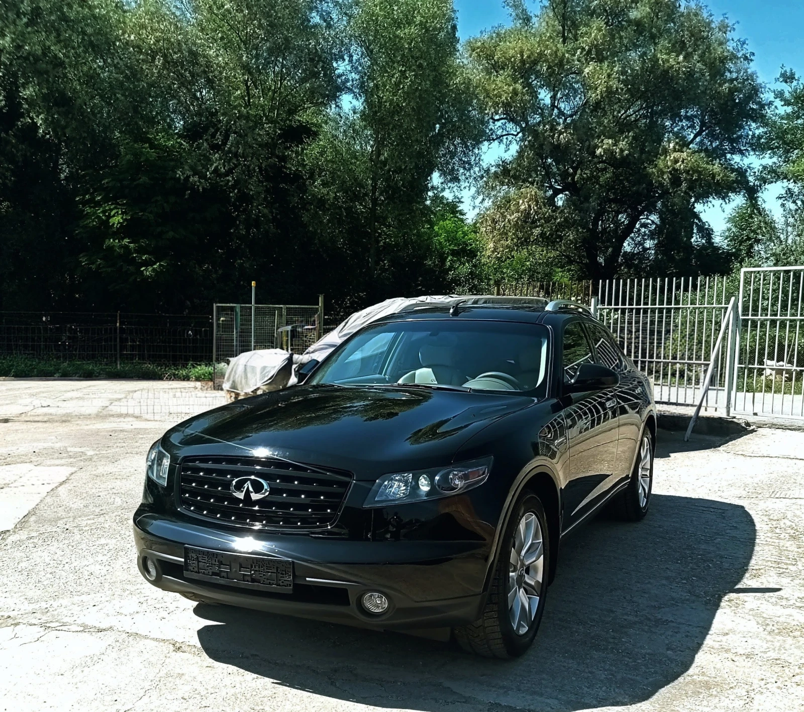 Infiniti Fx 35 Tech.Package-AWD, снимка 2 - Автомобили и джипове - 55093007