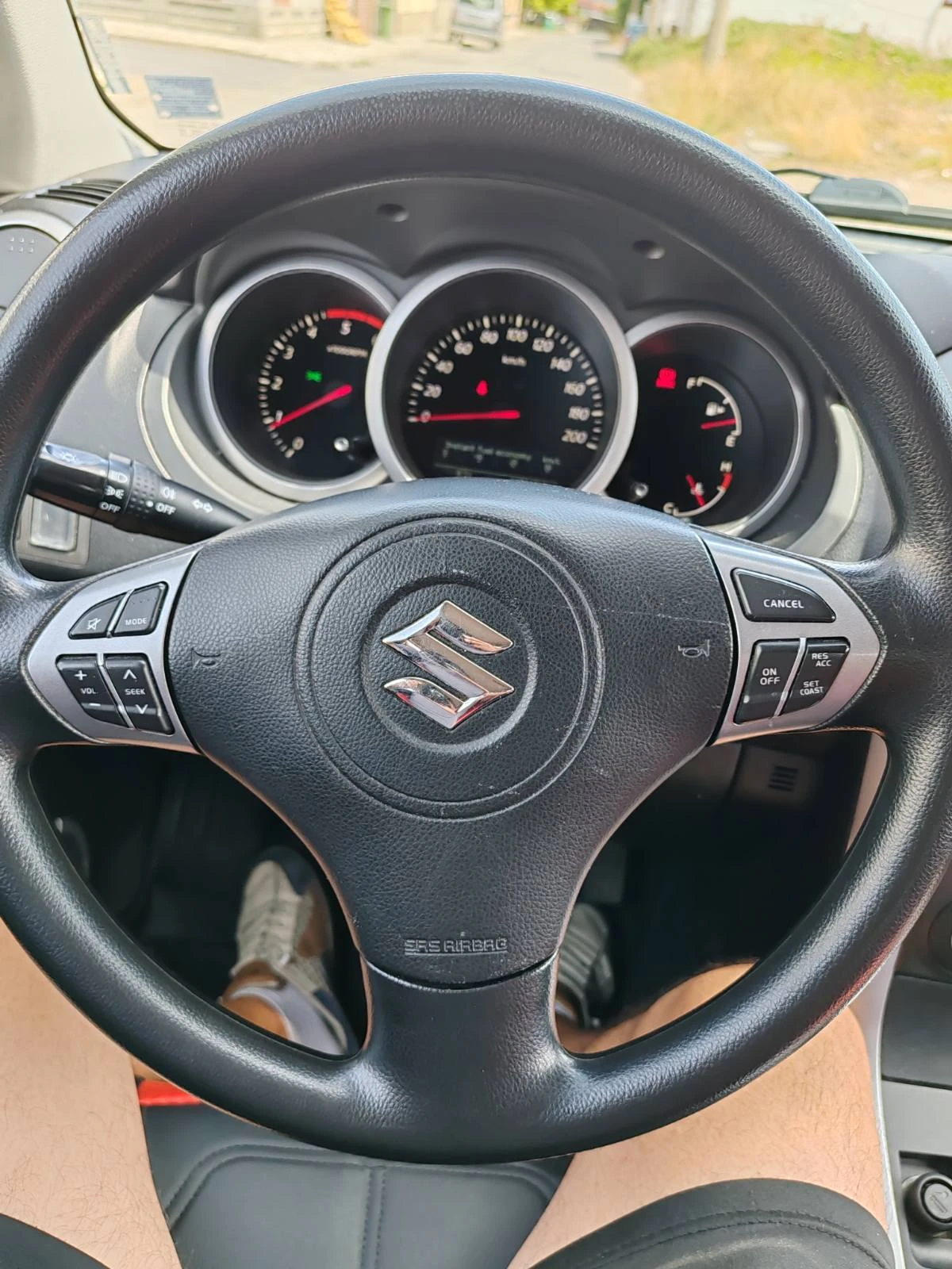 Suzuki Grand vitara, снимка 2 - Автомобили и джипове - 55136440