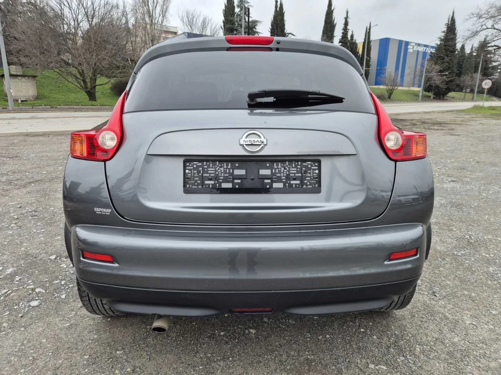 Nissan Juke, снимка 4 - Автомобили и джипове - 55503413