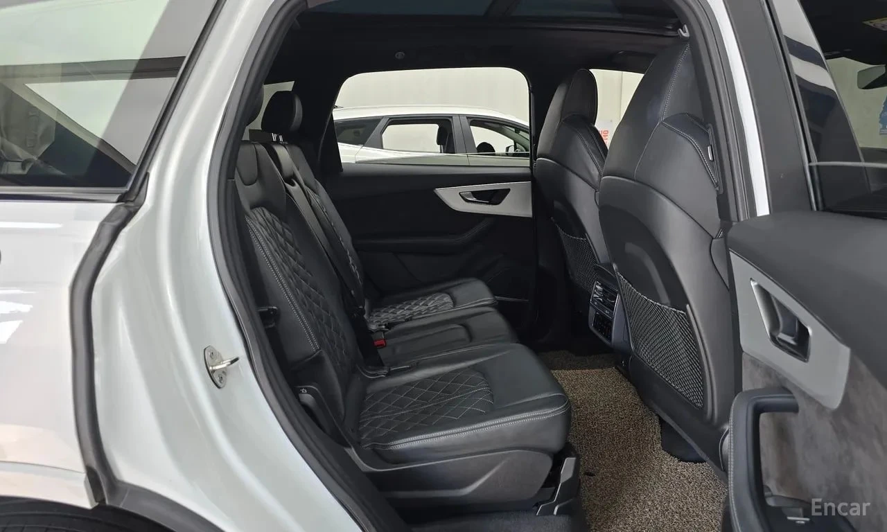 Audi Q7 /360/DISTRONIC/ЛАЗЕРИ/B&O/АВТОКРЕДИТ, снимка 12 - Автомобили и джипове - 55844807