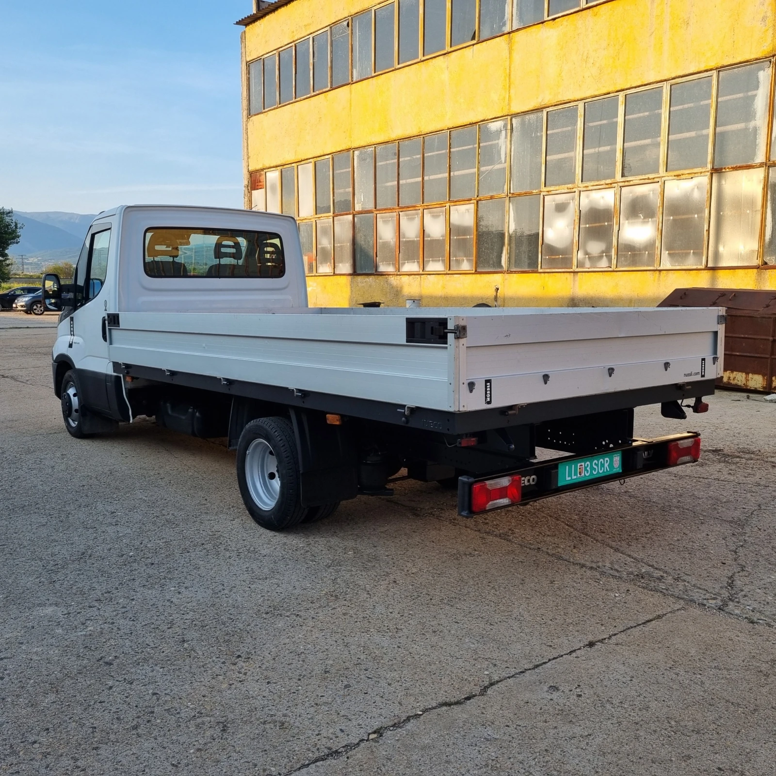 Iveco Daily 35С15 Нов Внос - изображение 5