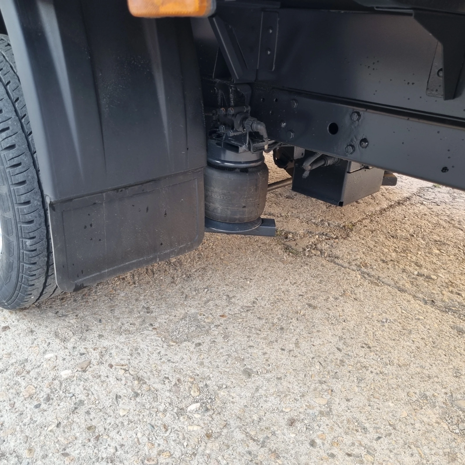 Iveco Daily 35С15 Нов Внос - изображение 6