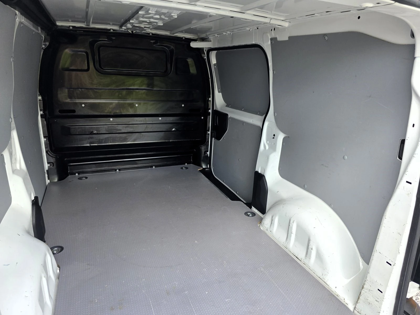 Fiat Scudo 1.5blueHDI/120/L2H1 Lounge, снимка 15 - Бусове и автобуси - 54891960