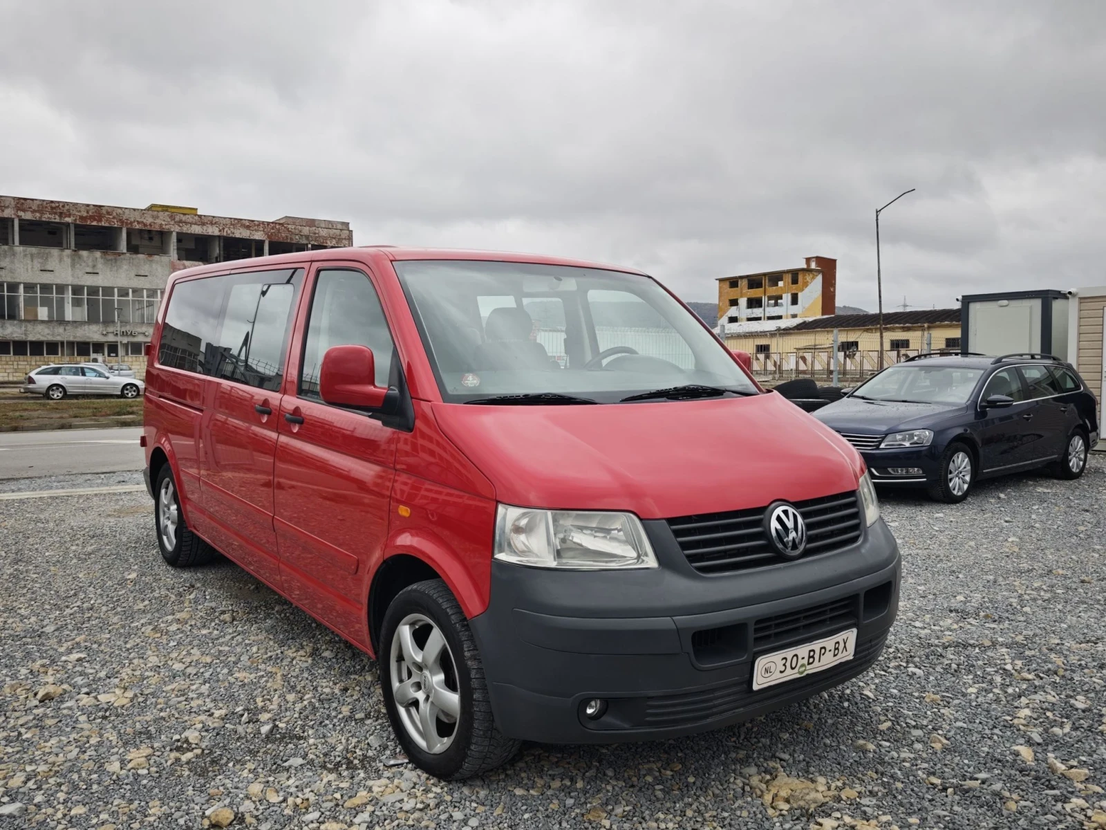 VW T5 2.5, снимка 3 - Бусове и автобуси - 56527690