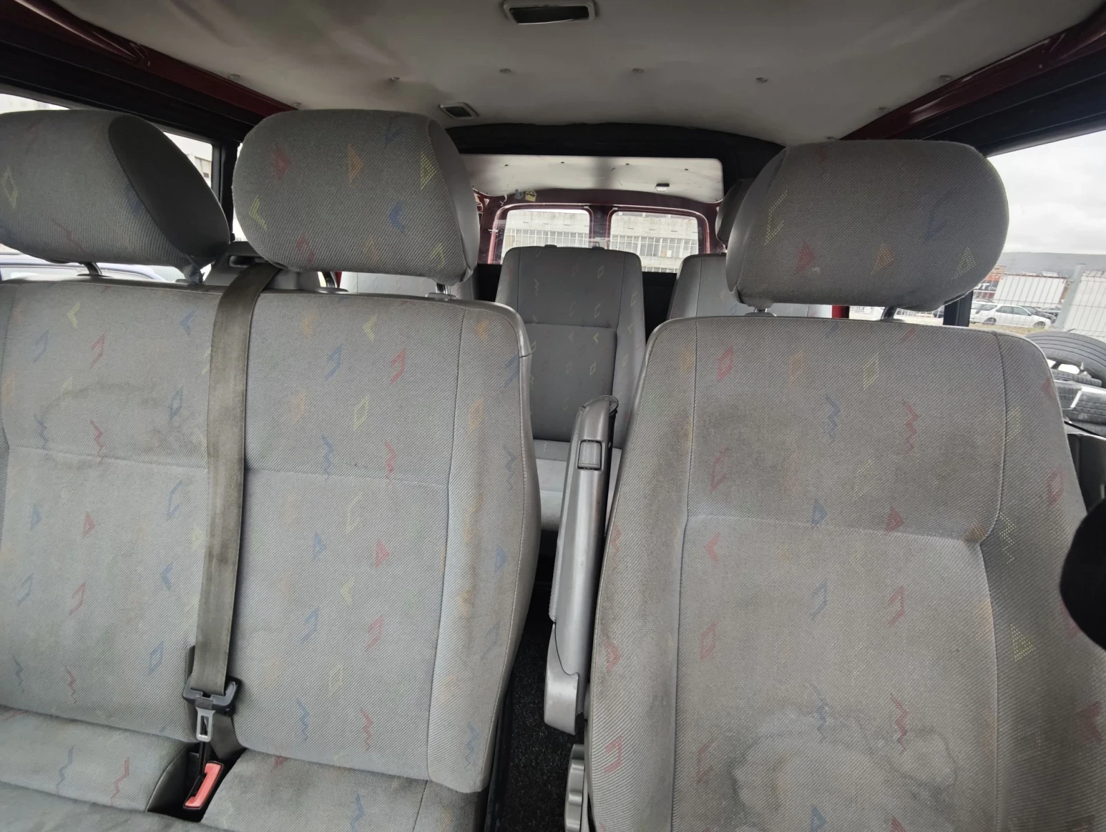 VW T5 2.5, снимка 10 - Бусове и автобуси - 56527690