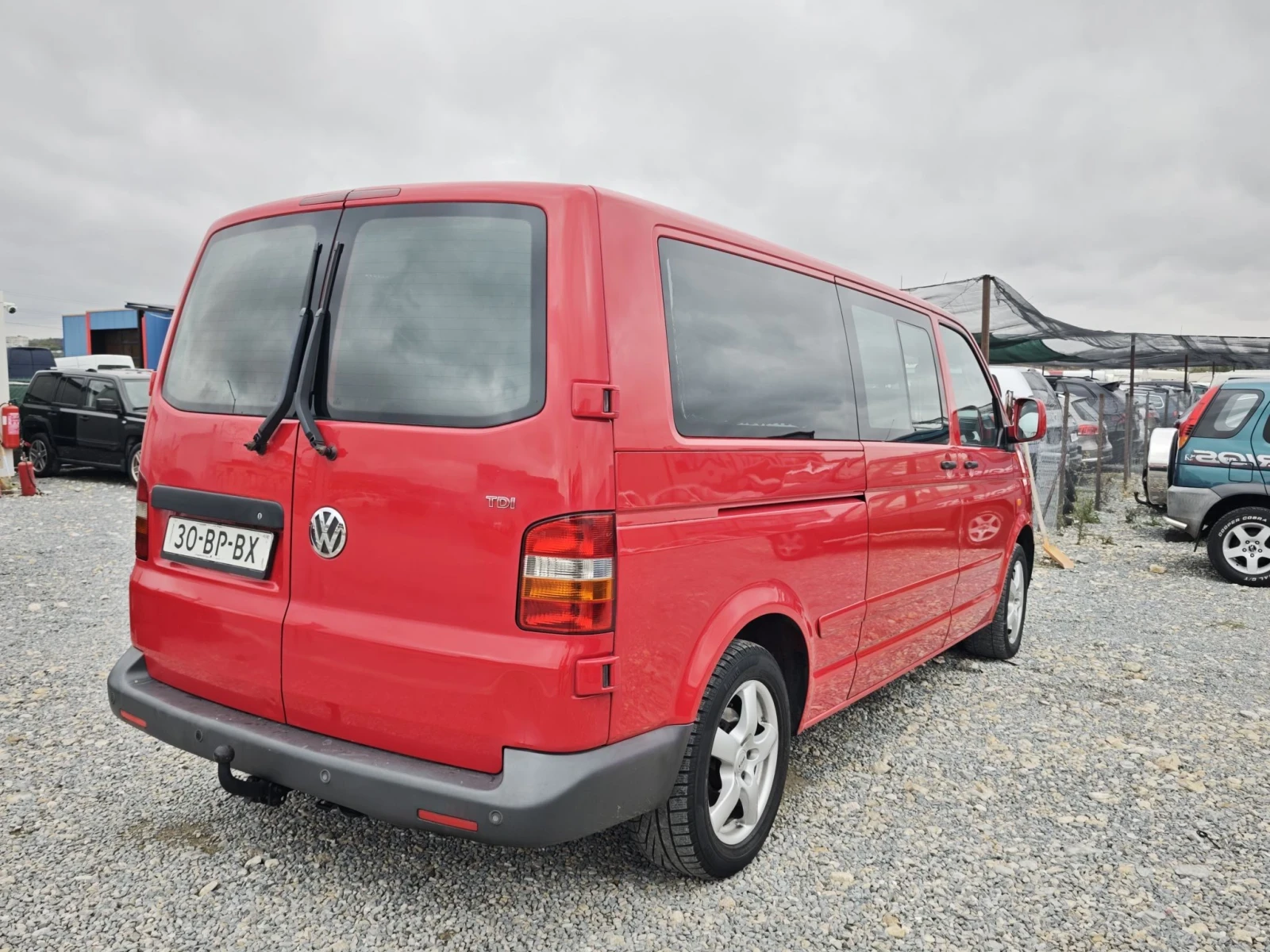 VW T5 2.5, снимка 5 - Бусове и автобуси - 56527690