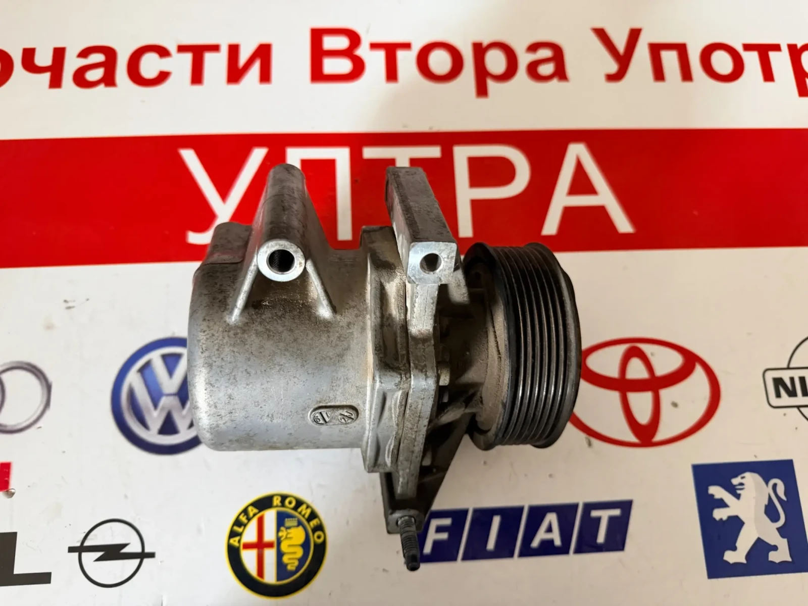 926001HD5A 926001HD5A Компресор климатик NISSAN MICRA K13 1.2i 92600 1HD5A , снимка 3 - Части - 53988558