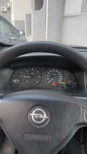 Opel Zafira 2.0TDCI 101к.с., снимка 8