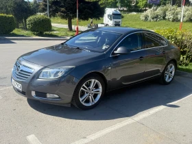 Обява за продажба на Opel Insignia 2.8 V6, 4x4, кожа, автомат, Navi, биксенон, ОБСЛУЖ ~12 800 лв. - изображение 4