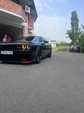 Обява за продажба на Dodge Challenger SRT HELLCAT 6, 2 V8 ~95 000 лв. - изображение 4