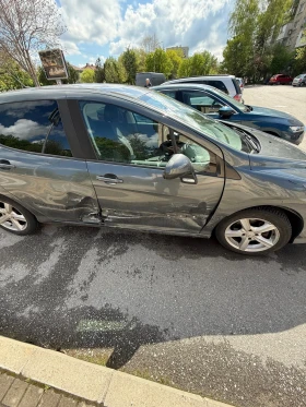 ������ Peugeot 308