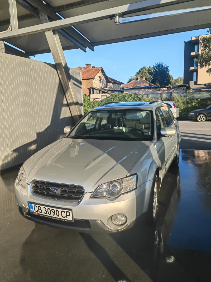 Subaru Outback, снимка 1 - Автомобили и джипове - 47425392