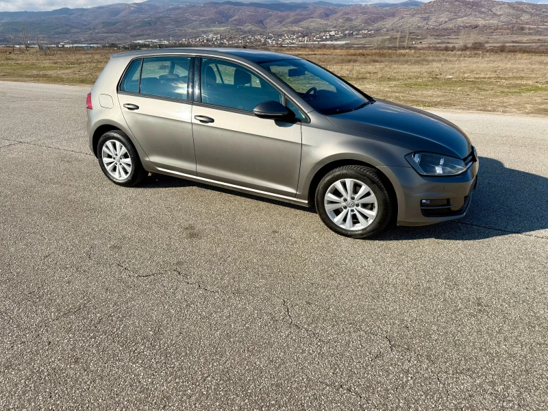 VW Golf, снимка 5 - Автомобили и джипове - 48311584