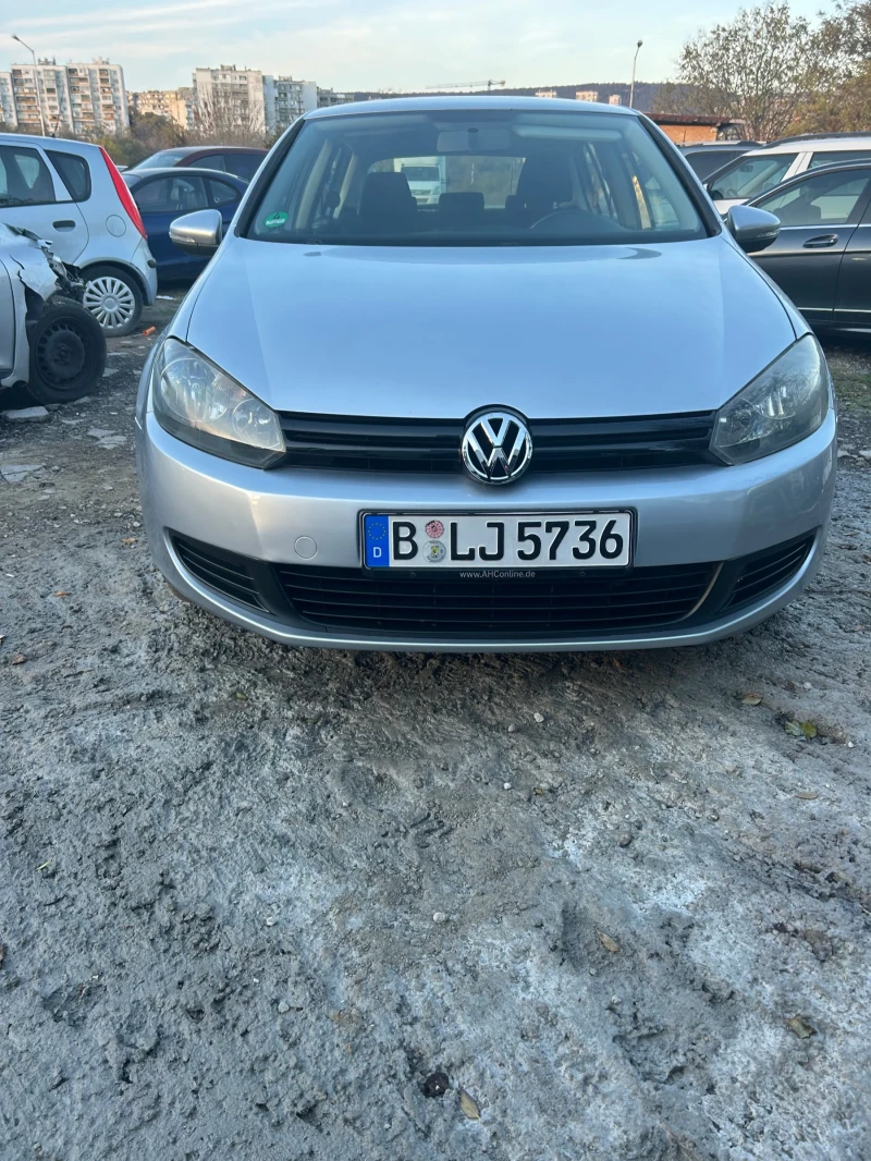 VW Golf, снимка 1 - Автомобили и джипове - 48389142