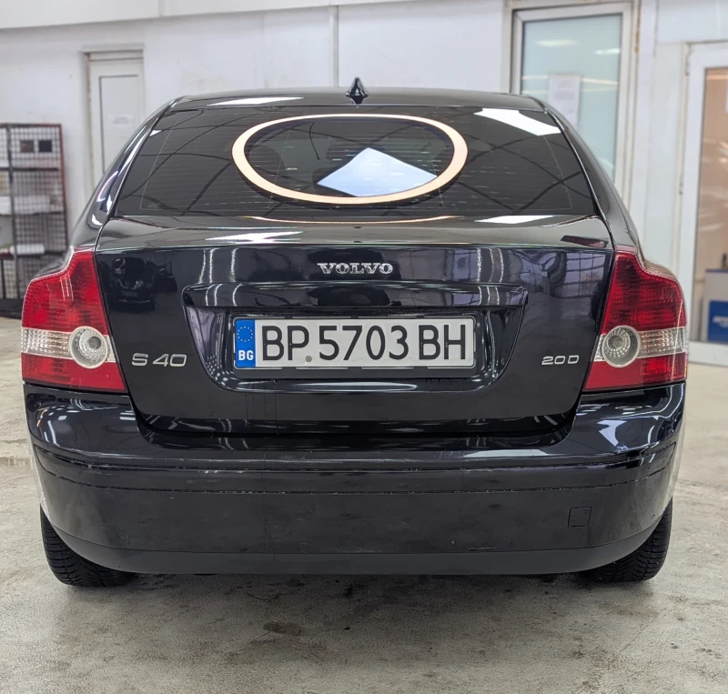 Volvo S40, снимка 2 - Автомобили и джипове - 49108231